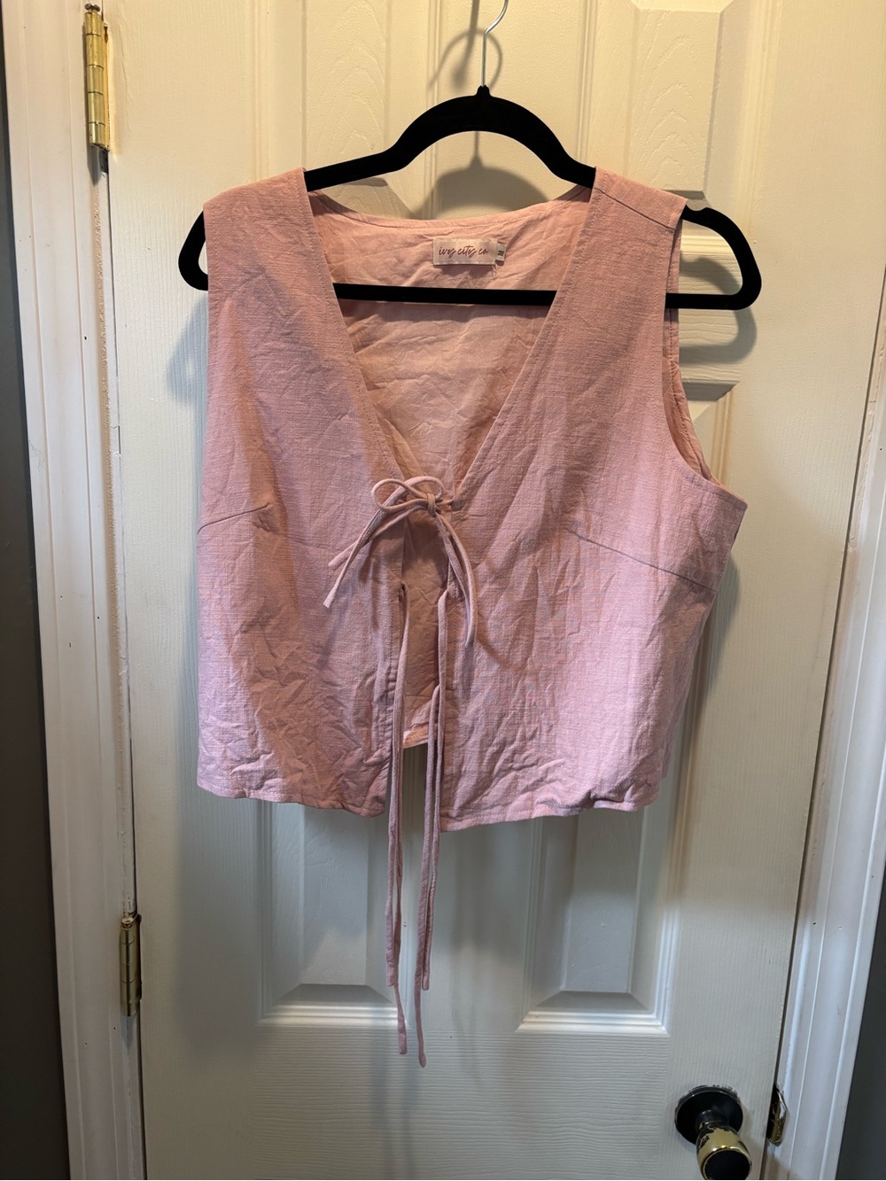 Ivy City Co Pink Tie-Front Linen-Blend Camisole